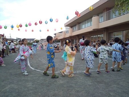 夕涼み会　盆踊り３.JPG