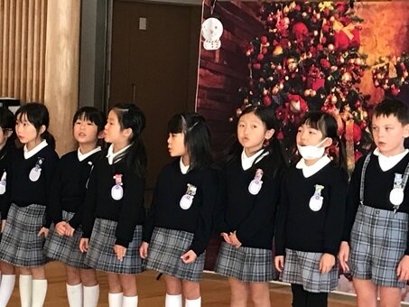 アンナの家 歌（アップ）.jpg