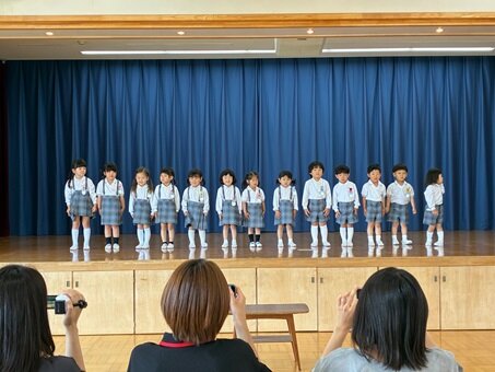 すみれ2 懇談会 うた.jpg