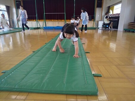 すみれ２体操②修正版.JPG