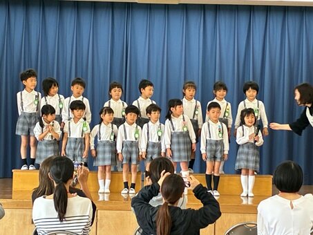 ばら3 インタビュー.jpg