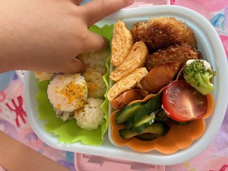 ひよこ　お弁当１.jpg