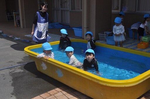すみれ２男児プール.JPG