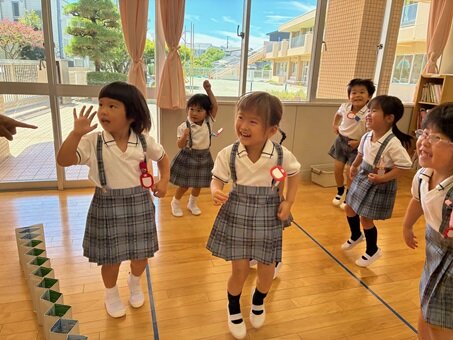 すみれ１ダンス２.jpg