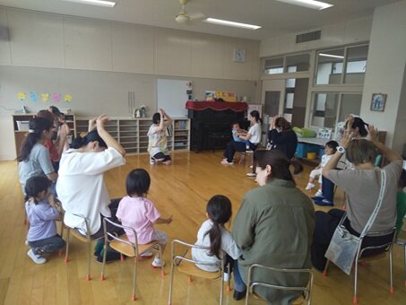 ちょうちょ　手遊び.JPG