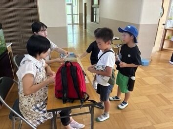 同窓会ばら 玄関.jpg